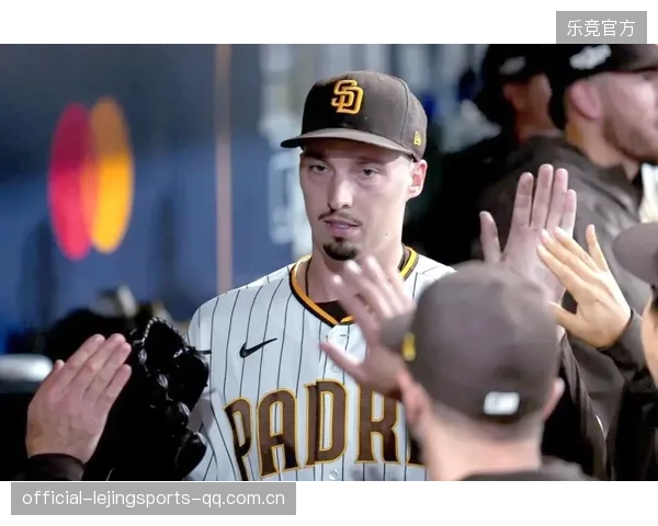 MLB季后赛满贯炮瞬间逆转，比赛提前结束的震撼时刻